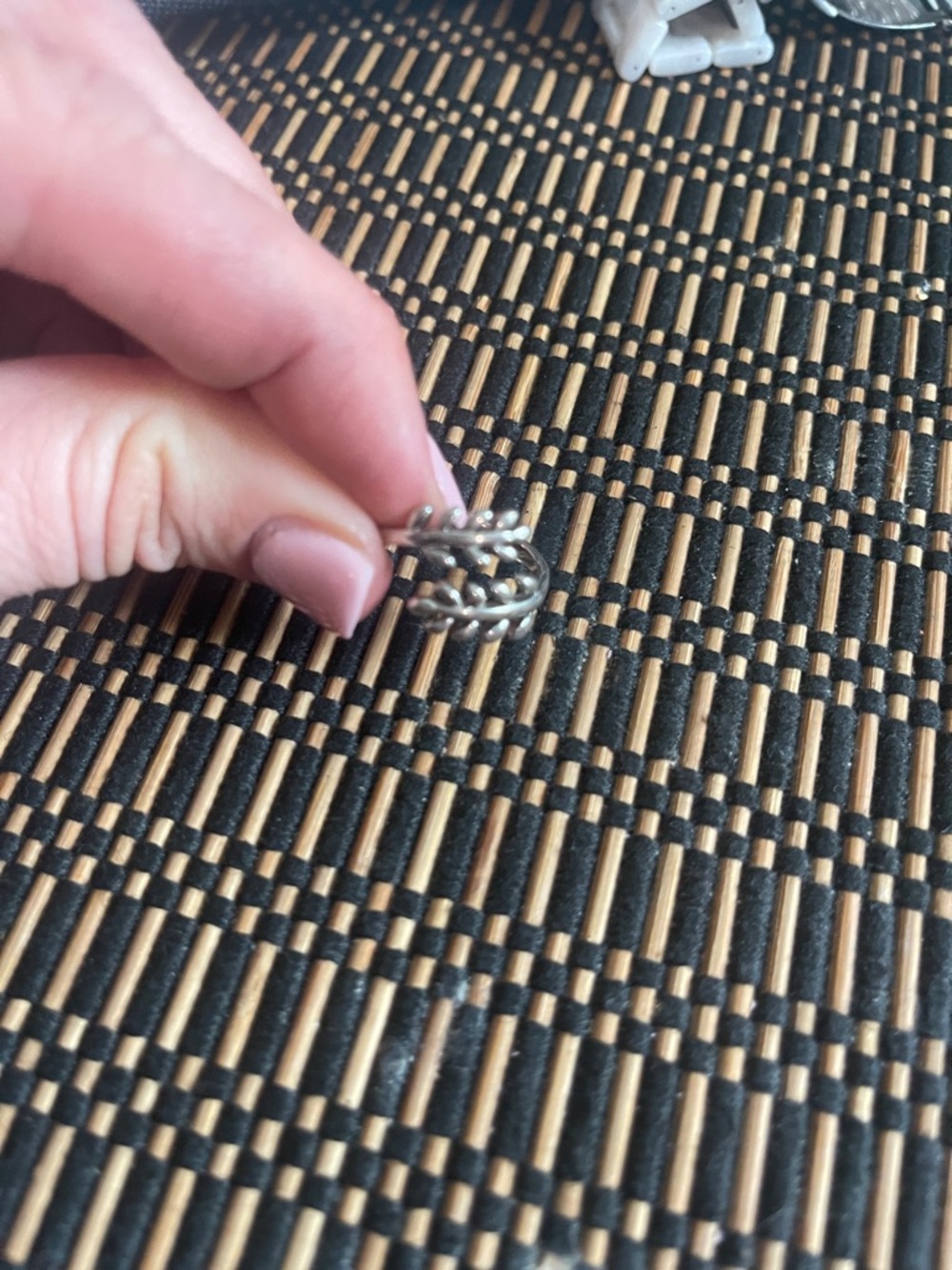 Sterling Silver Leaf Wrap Ring - Silver - Picture 2 of 6